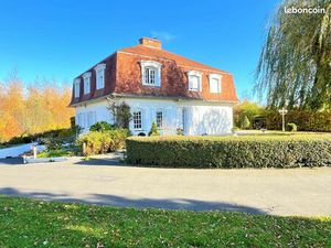 Magnifique propriété située dans un secteur paisible et verdoyant à proximité de la fronti