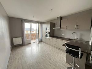 Location appartement 2 pièces 38 m² à Villenoy (77124)  850 €