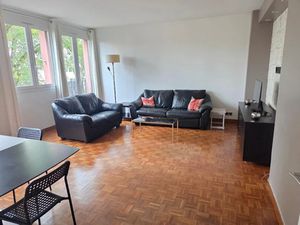 Location meublée appartement 3 pièces 81.57 m² à Sevres (92310)  1 810 €