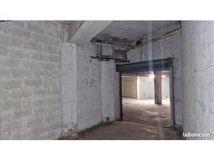 Garage grand stockage petite citadine