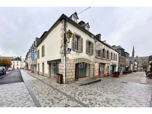 Vente Immeuble à Carhaix-Plouguer (29270) : à vendre / 122m² Carhaix-Plouguer