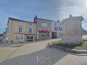 MAISON DE BOURG - LATILLE