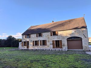 20 km Est La Charité sur Loire  2h30 sud Paris (A77)  belle