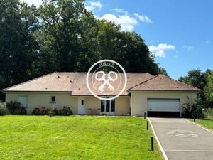 Mme. Alexandra Lallemant