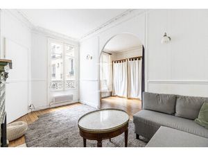 75005 - 2 PIECES - CALME ET LUMINEUX