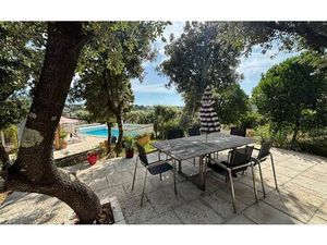 Maison Poulx m² T-5 à vendre  399 900 €