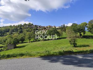 Belle Maison en pierre située à Cervières