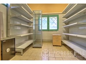 Murs commerciaux plus logement