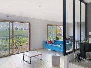 EVRECY - Maison individuelle avec quatre chambres