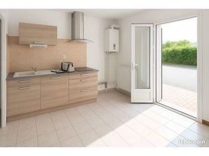 T2 26m2 Chatellerault Nord - cuisine équipée et parking sécurisé