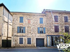 Maison de caractère début XVII -ème siècle.