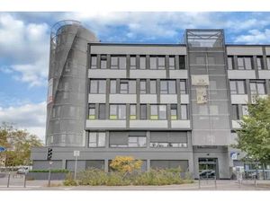 Bureaux à vendre à Vaulx en Velin!