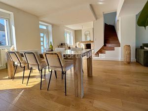 MAISON -- 5 PIÈCES -- 150M2 UTILE -- 3 CHAMBRES -- ENTIEREMENT RENOVÉ -- SOUS-SOL INTÉGRAL