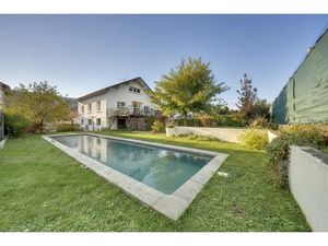 Maison 7 chambres avec piscine et sauna