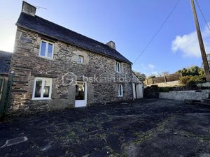 Vente maison 2 pièces 73.8 m² à Scrignac (29640)  85 000 €