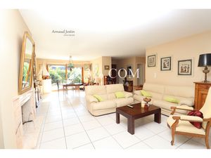 Maison 6 pièces 174 m²