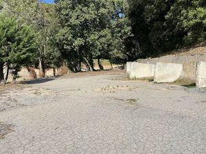 Location terrain LA ROQUETTE SUR SIAGNE 2 400 m²