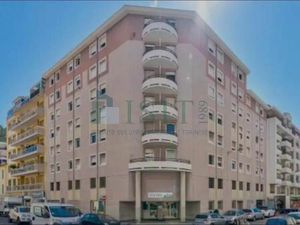 Vente appartement 2 pièces 27 m² Nice (06300)