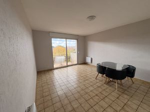 Location Appartement 1 pièce 26m² CARCASSONNE 11000