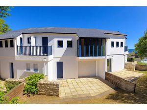 Vente maison 3 pièces 55 m² à Douarnenez (29100)  180 000 €