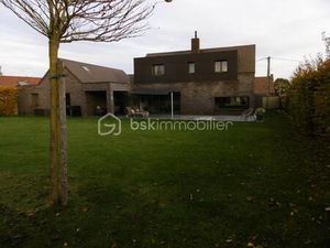 Maison de 205 m² à Landas