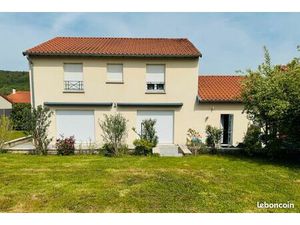 Maison 8 pièces 145 m²