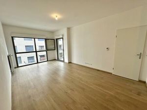 Location Appartement 3 pièces 66m² BORDEAUX 33800