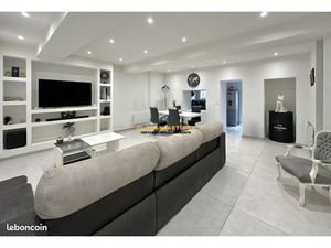 Appartement 3 pièces 84 m²