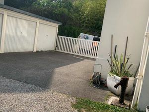 Loue garage Challes les eaux