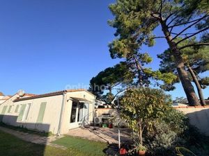 Vente maison 2 pièces 45 m² La Flotte (17630)