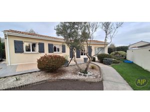 Vente maison 5 pièces 110 m² à Cavignac (33620)  274 500 €