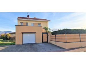 Vente maison 5 pièces 96 m² à Saint-Marcellin (38160)  275 000 €