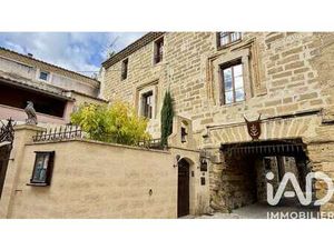 Vente Demeure d'exception à Caderousse (84860) : à vendre / 394m² Caderousse