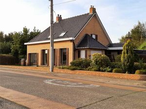 Alleenstaande woning met een zonnige tuin