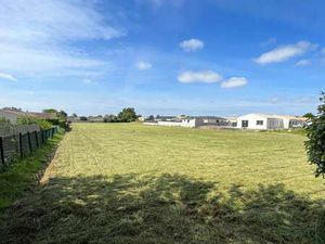 Vente Terrain à Semussac (17120) : à vendre / Semussac