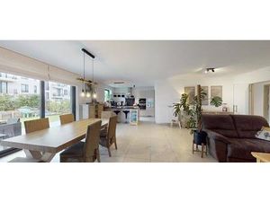 Rez-De-Chaussée à vendre avec terrasse et jardin   Braine-l'Alleud (VBD53147)