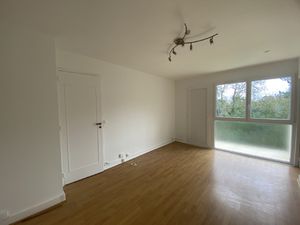 Location Appartement 2 pièces 36m² BURES SUR YVETTE 91440