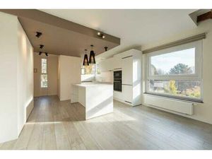 Duplex à louer avec terrasse et 3 chambres   Waterloo (VBD53134)
