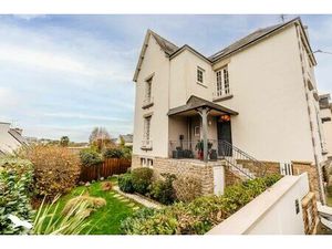 Vente maison 5 pièces 145 m² Douarnenez (29100)