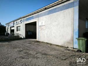 Vente Bureaux et commerces à Sorgues (84700) : à vendre / 215m² Sorgues