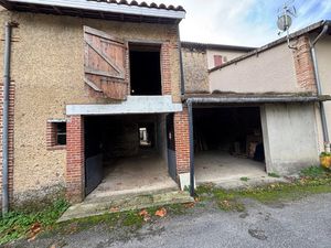 Local professionnel à vendre TRIE SUR BAISE 2 pièce(s) 153m2 37 290€