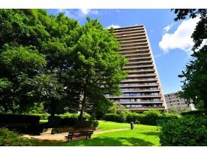 Garage à vendre à Boulevard Louis Mettewie 9 Molenbeek-Saint-Jean (VBD53156)