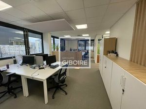 Location Local Professionnel 2 348m² ANGERS 49000