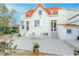 Vente Maison à Saint-Jean-de-Monts (85160) : à vendre / 82m² Saint-Jean-de-Monts