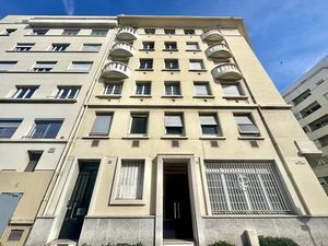 A VENDRE 197 M² DE BUREAUX A LYON 3EME