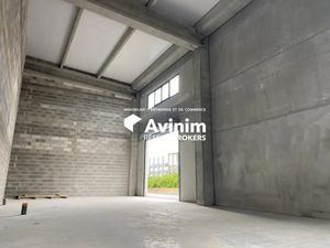 Local d'activité de 80m² a Montauroux