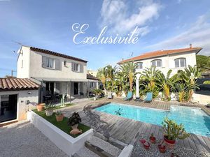 Vente villa 12 pièces 330 m² à Bandol (83150)  2 150 000 €