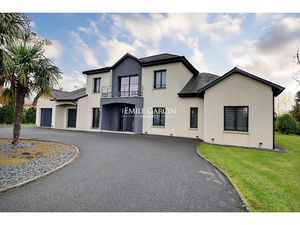 Vente maison 6 pièces 275 m² à Touques (14800)  2 700 000 €