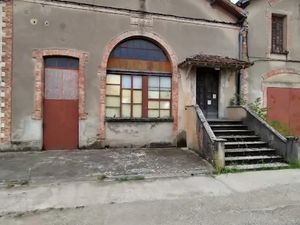 Vente loft 4 pièces 150 m² à Caussade (82300)  49 000 €