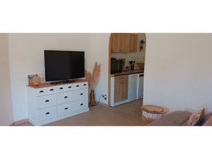 Vente appartement 1 pièce à Santa-Lucia-di-Moriani (20230)  91 000 €